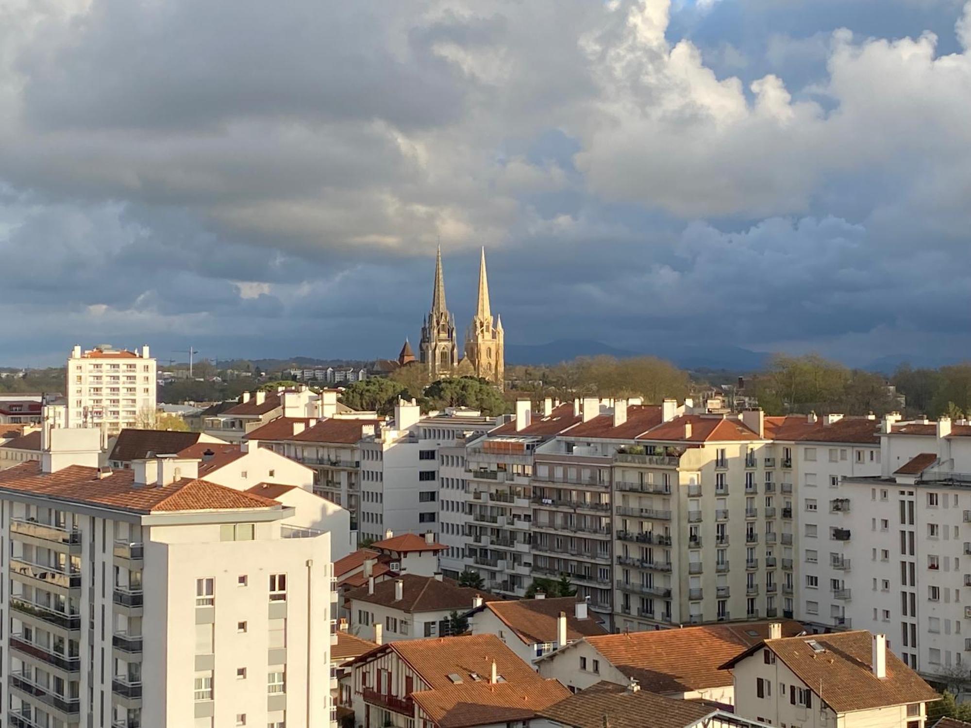 Okko Hotels Bayonne Centre Zewnętrze zdjęcie